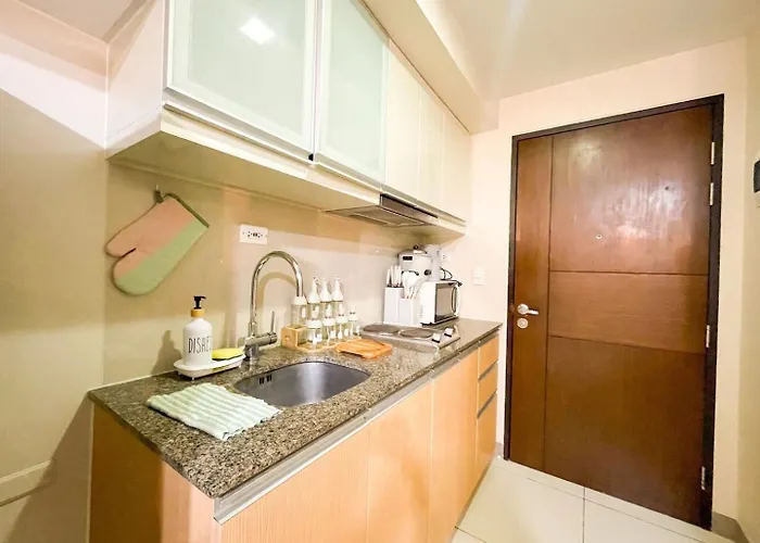 Bgc Stay: Prime Acrossgrand Hyatt #oursw32p * Manila