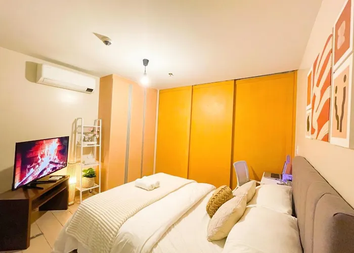 Bgc Stay: Prime Acrossgrand Hyatt #oursw32p * Manila